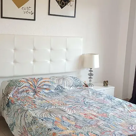 Balcon Del Mar Luxury Wifi Apartment *